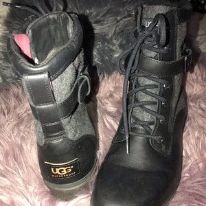 New UGG Kesey Boots. Authentic.